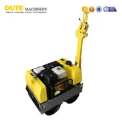 Rouleau de route compact double tambour